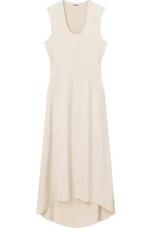 AERON Robe Sansa à coupe mi-longue