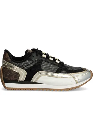 Michael Kors Baskets Byrdie