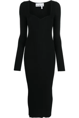 REMAIN Robe mi-longue en maille à encolure cœur