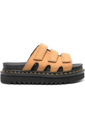 Dr. Martens Sandales en cuir à plateforme 50 mm