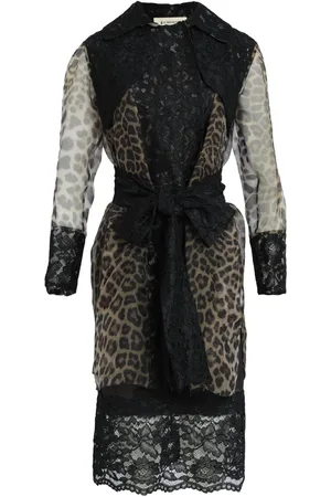 Lethicia Bronstein Trench Caatinga