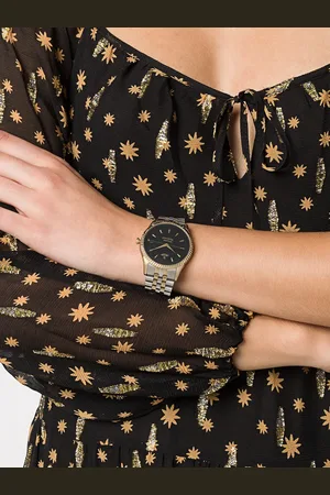 Vivienne Westwood Montre à boîtier rond