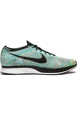 Nike Baskets Flyknit Racer