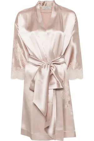 CARINE GILSON Robe de chambre en dentelle de Calais-Caudry
