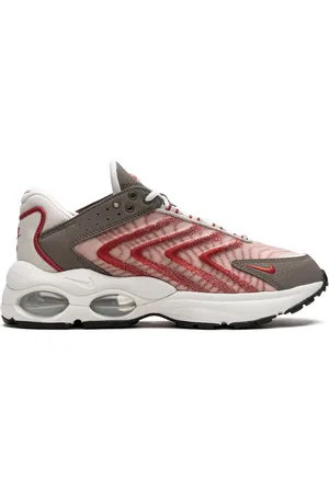 Nike Baskets Air Max TW