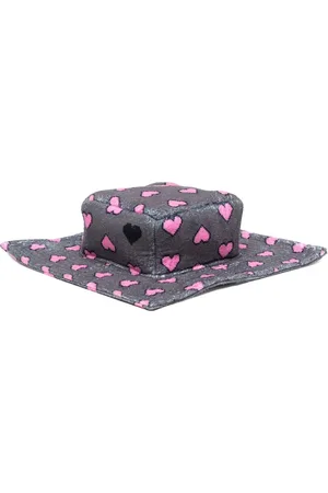 Natasha Zinko Bob Pixel Heart Box