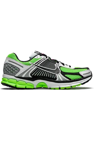 Nike Baskets Air Zoom Vomero 5 SE SP