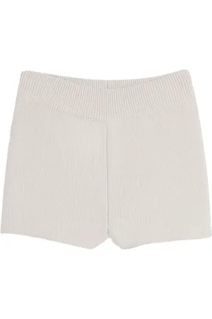 Ami Short nervuré à coupe courte