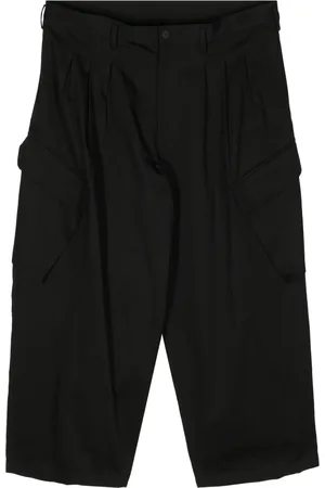YOHJI YAMAMOTO Pantalon court à poches cargo