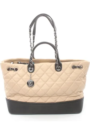 CHANEL Sac à main matelassé à losanges (2014)