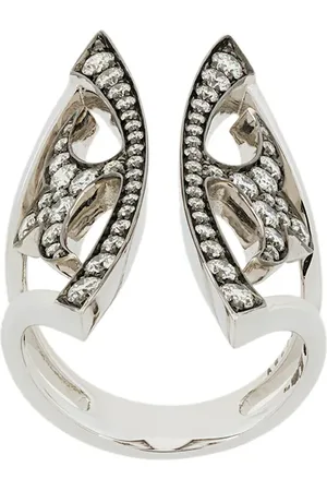 ANAPSARA Knight Kiss ring