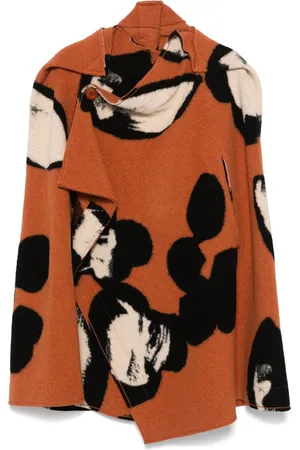 Issey Miyake Cape Vigor