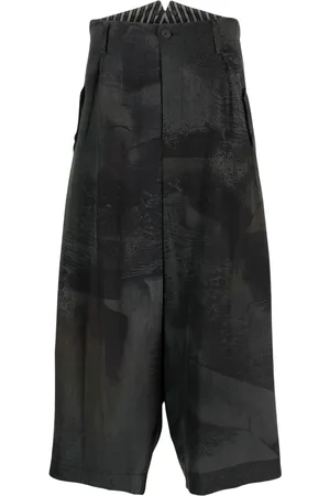 YOHJI YAMAMOTO Pantalon court à coupe ample