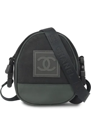 CHANEL Sac porté épaule CC Sports Line (2003)