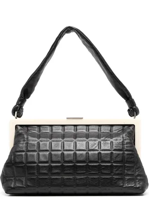 CHANEL Sac porté épaule Choco Bar (2001)