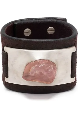 PARTS OF FOUR Bracelet manchette Amulet serti de quartz rose