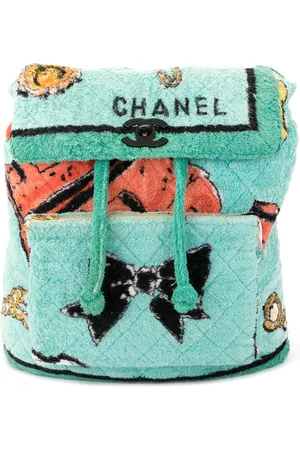 CHANEL Sac à dos en éponge à matelassage losanges (1994)