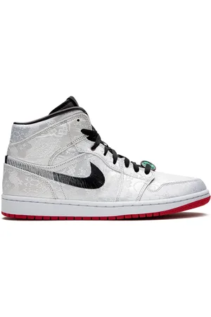 Jordan Baskets Air 1 Mid Fearless Edison Chen
