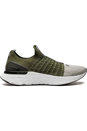 Nike Baskets React Phantom Run Flyknit 2