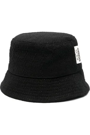 Ruslan Baginskiy Bob en tweed