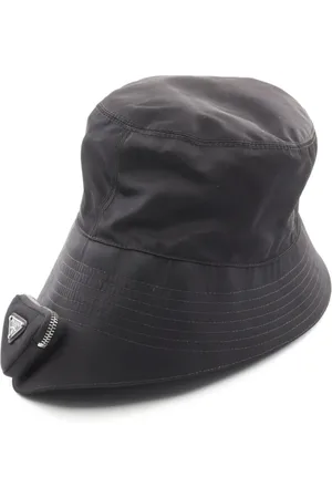 Prada Bob à logo triangulaire (2000)