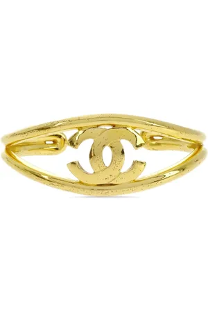 CHANEL Bracelet manchette à logo CC (1997)