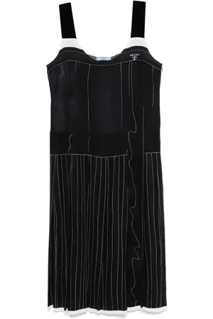 Prada Robe mi-longue à rayures (années 2000)
