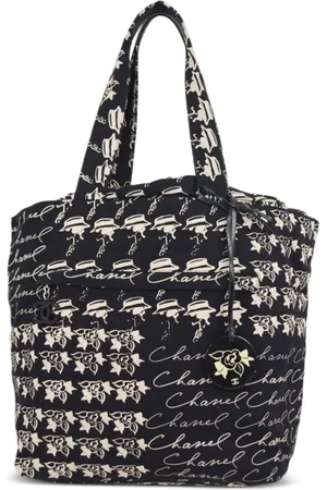 CHANEL Sac à main Camélia