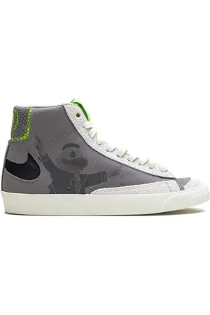 Nike Baskets mi-montantes Blazer 