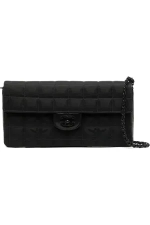 CHANEL Sac porté épaule New Travel Choco Bar (2000-2001)