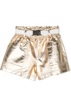 Le pandorine Short ceinturé à effet métallisé