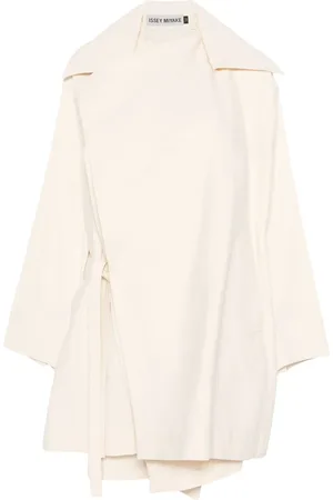 Issey Miyake Manteau Enclothe