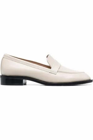 Stuart Weitzman Mocassins Palmer Lisse à bout rond