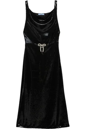 Prada Robe mi-longue brodée de sequins