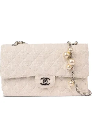 CHANEL Sac porté épaule Classic Double Flap médium (2005)