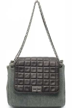 CHANEL Sac porté épaule à rabat (2000-2002)