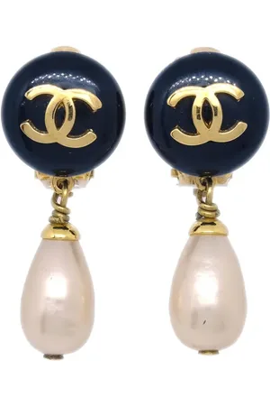 CHANEL Boucles d