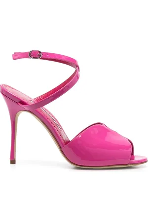 Manolo Blahnik Sandales Hourani 110 mm à fini verni