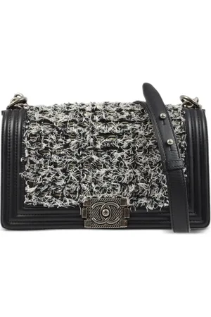 CHANEL Sac porté épaule Boy Chanel (2016)