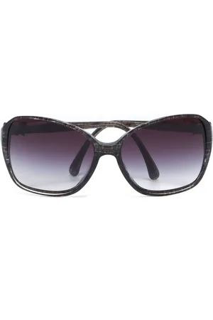 CHANEL Lunettes de soleil à monture oversize