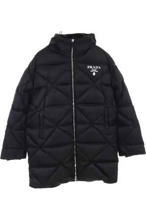 Prada Doudoune à capuche (années 2010)