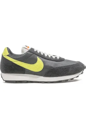 Nike Baskets Daybreak SP