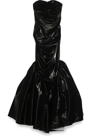 ALMAZ Robe Blackout