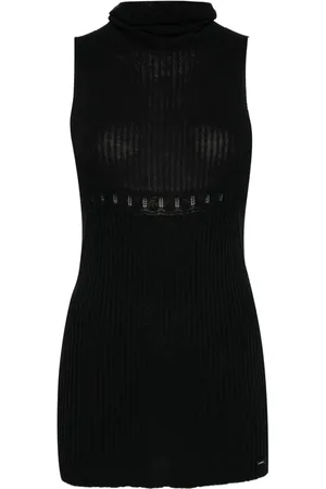 CHANEL Débardeur en maille nervurée (années 2003)
