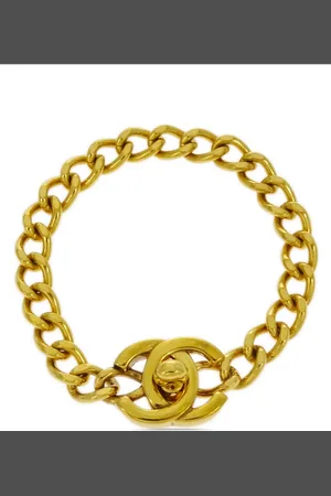 CHANEL Bracelet manchette à fermoir loquet (1997)