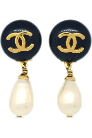 CHANEL Boucles d