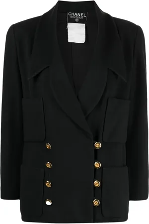 CHANEL Veste à boutons CC