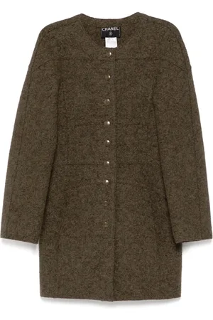 CHANEL Manteau boutonné à design sans col (1999)