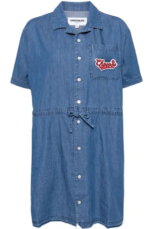 Chocoolate Robe-chemise en jean à logo appliqué