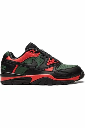 Nike X Supreme baskets Air Cross Trainer 3